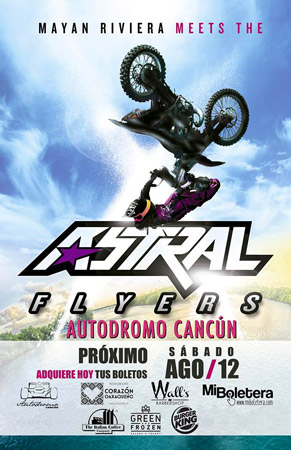 Astral Flyers en Cancún