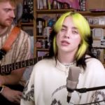 Billie Eilish comparte mini concierto junto a su hermano Finneas