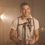 Carlos Rivera presenta "Mar Adentro" de su nuevo EP "Si fuera mía"