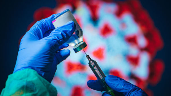 Vacuna contra covid-19 de Pfizer-BioNTech podría estar lista en dos meses