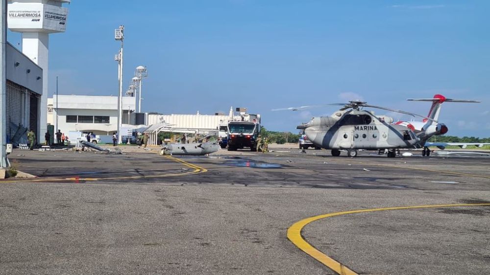 Cae helicóptero de la Secretaría de Marina en Villahermosa, Tabasco