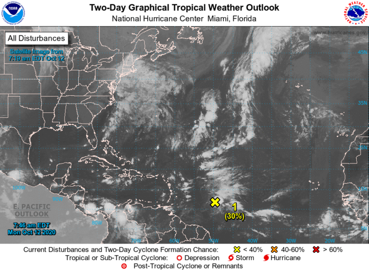 Onda tropical continúa avanzando hacia México en el Atlántico