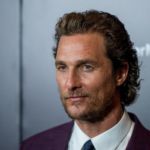 El padre de Matthew McConaughey murió como el quería: haciendo el amor