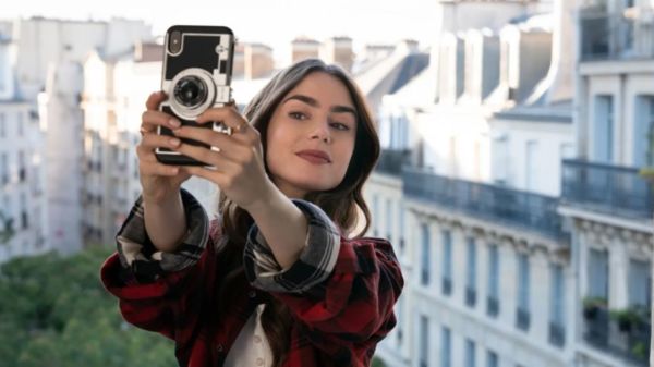 Netflix confirma segunda temporada de Emily en París