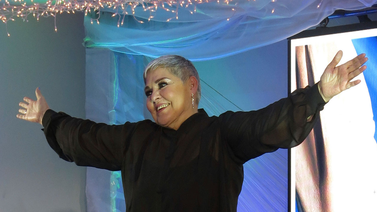 Lupita D'Alessio en la Plaza de Toros Cancún el 3 de junio