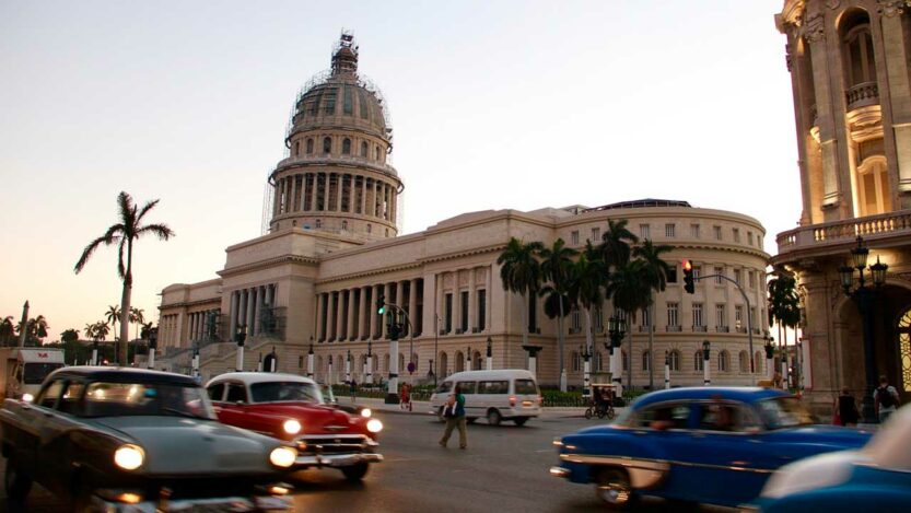 Explorando la Magia de La Habana Vieja: Cinco Lugares Imperdibles