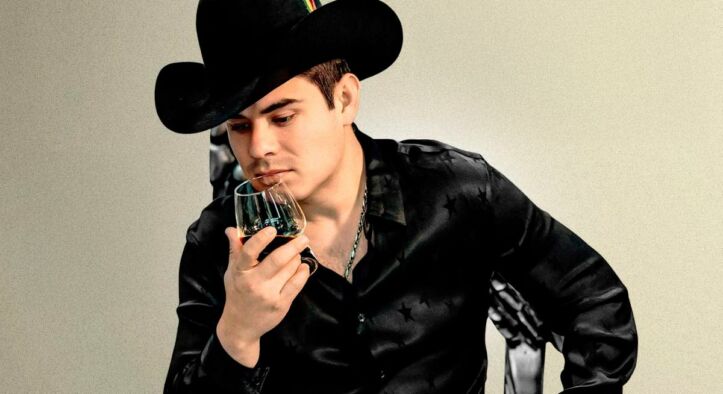 Alfredo Olivas en Mérida con su Tour V1V0 este diciembre de 2025