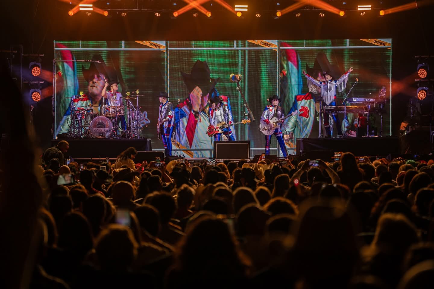 Bronco anuncia concierto en Cancún el 15 de febrero y crece la expectativa por el Carnaval 2026