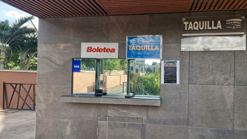 Horarios de taquilla en la Plaza de Toros Cancún para comprar boletos de Tigres del Norte, Carlos Rivera y Edén Muñoz