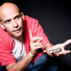 Odin Dupeyron en Cancún presentando "¡A Vivir!"; dará dos funciones en Teatro Álamos